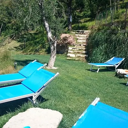 Agricampeggio Terra Di Mezzo * Brenzone sul Garda