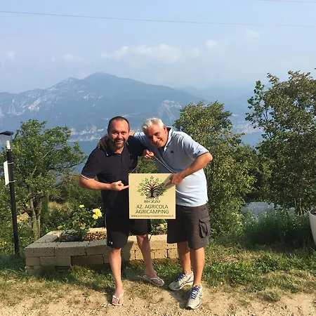 Agricampeggio Terra Di Mezzo * Brenzone sul Garda