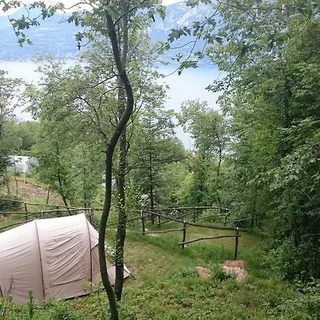 Agricampeggio Terra Di Mezzo Campsite Brenzone sul Garda